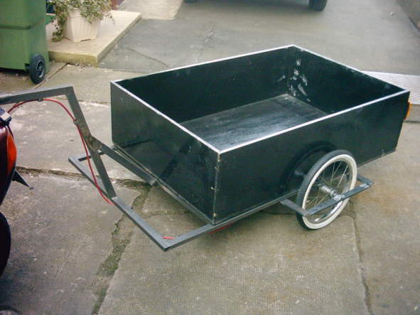 Roller Anhaenger